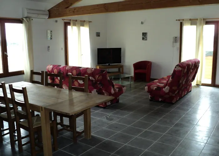 Le Du Clos Boisé * Théziers